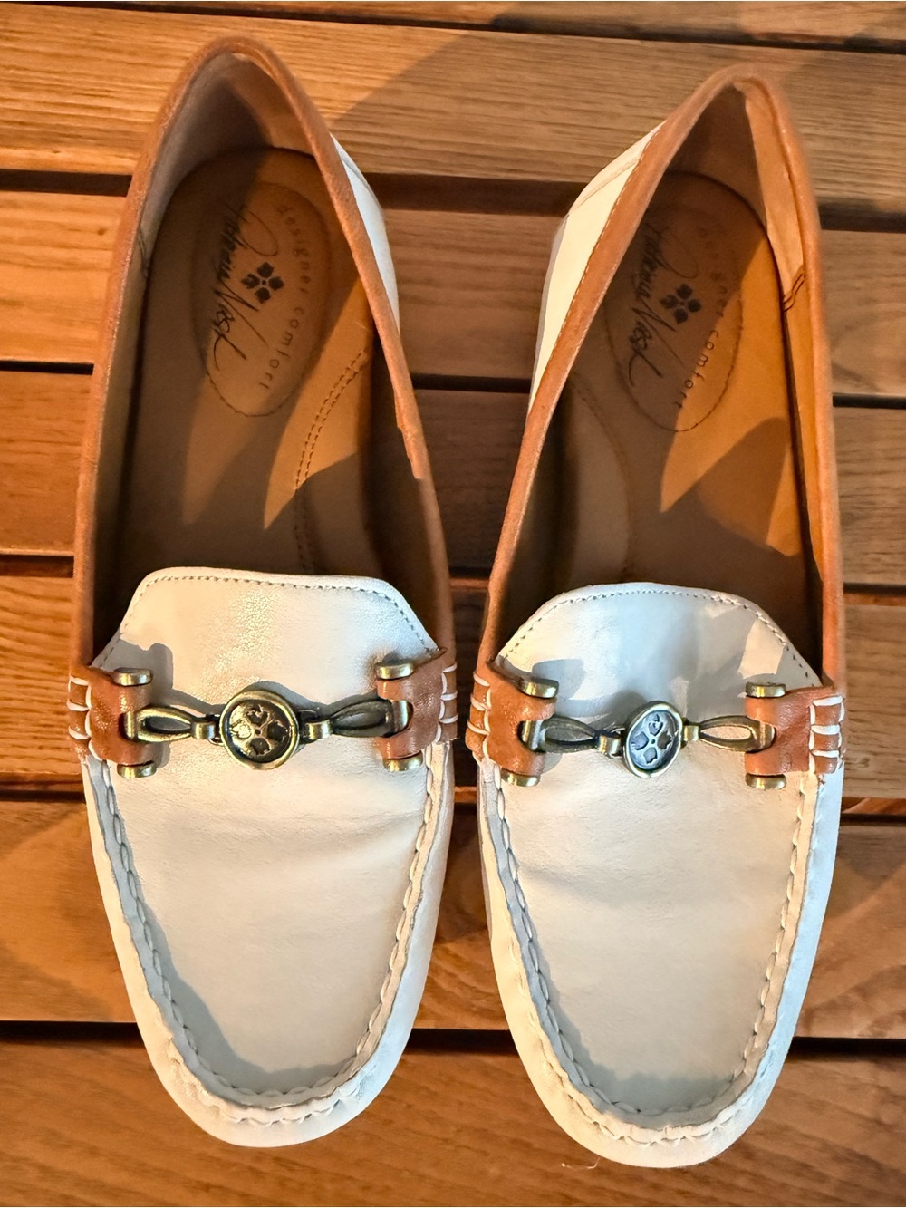Patricia Nash Ivory and tan Leather Trevi loafers Sz 6.5 EUC - Picture 2 of 7